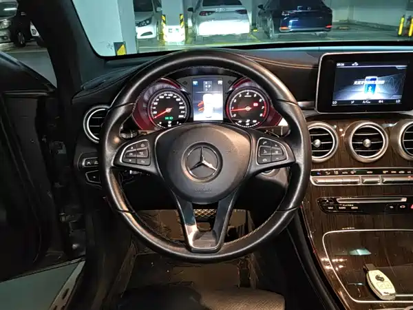 Mercedes-Benz GLC 2019