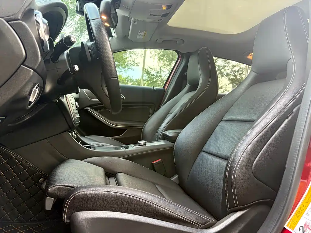 Mercedes-Benz GLA 2019 — фото 12