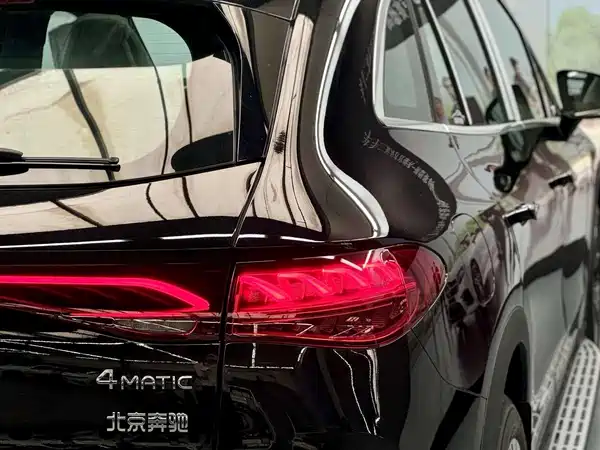 Mercedes-Benz EQE SUV 2025