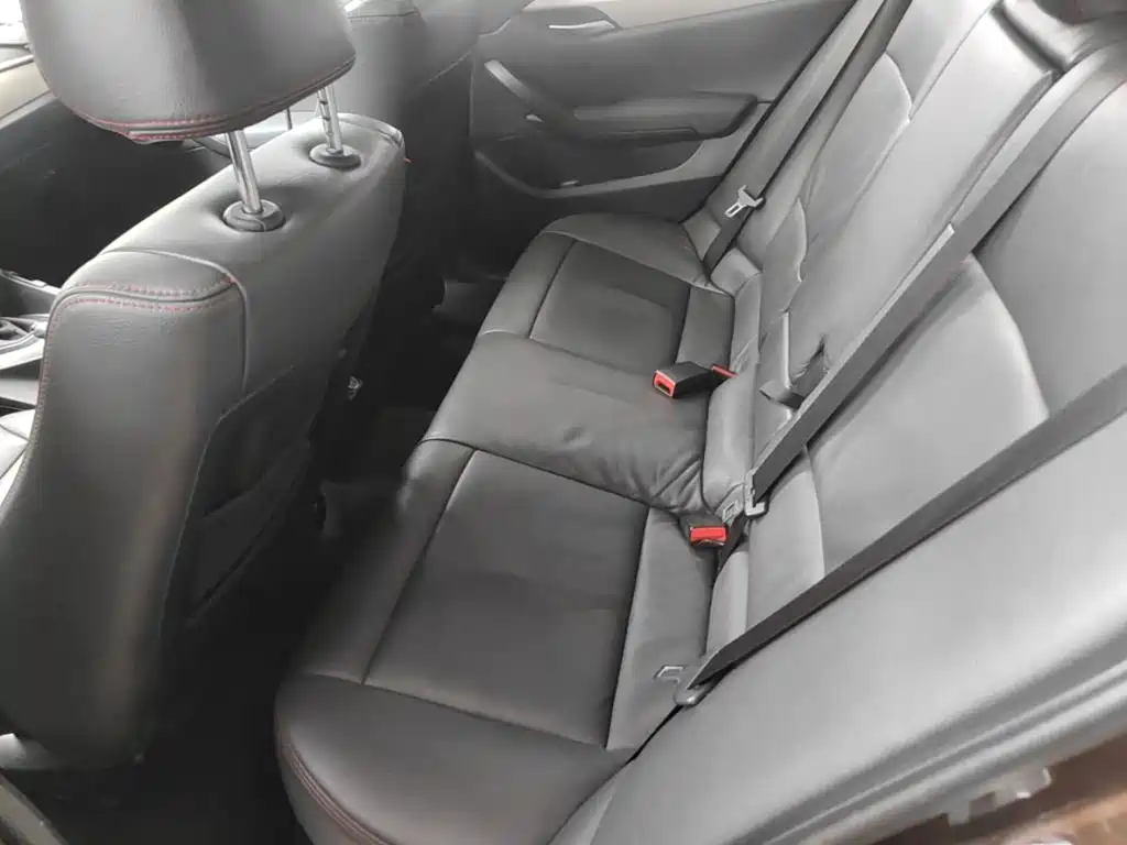 BMW X1 2014 — фото 17