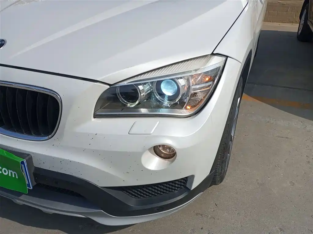 BMW X1 2015 — фото 18