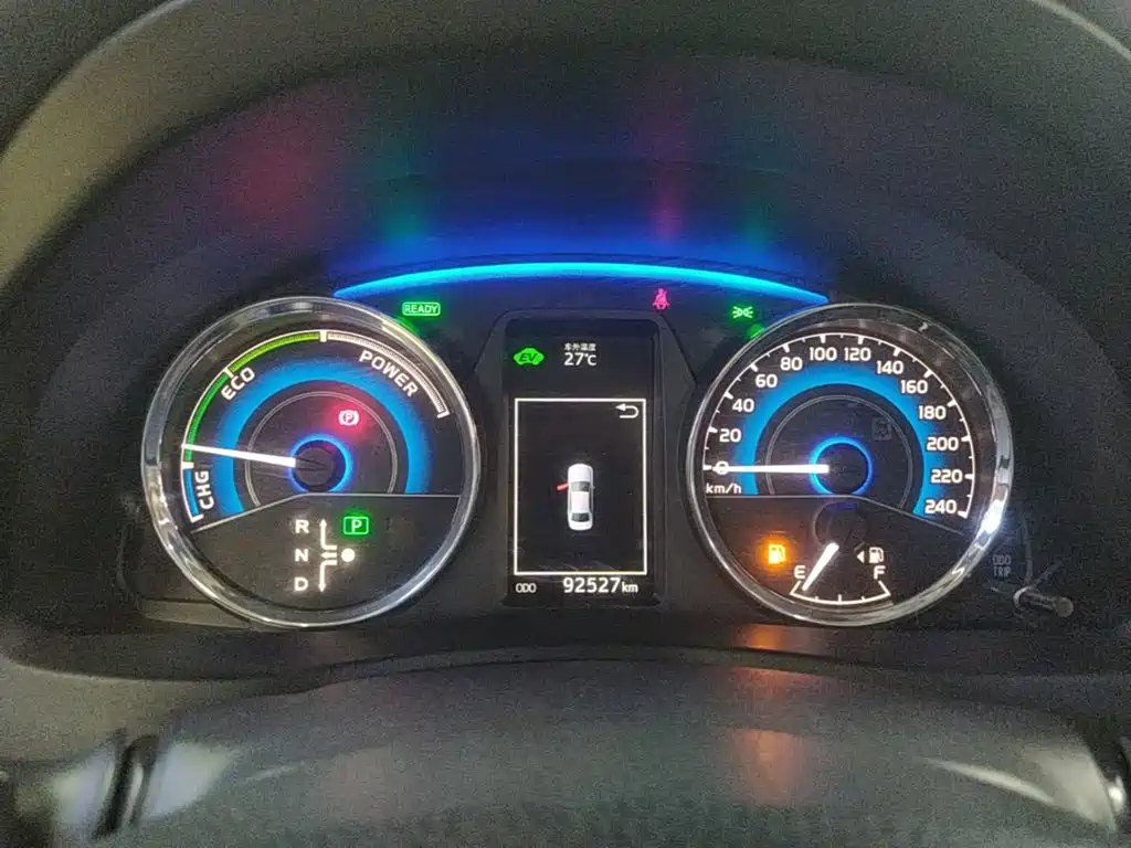 Toyota Corolla 2018 — фото 12