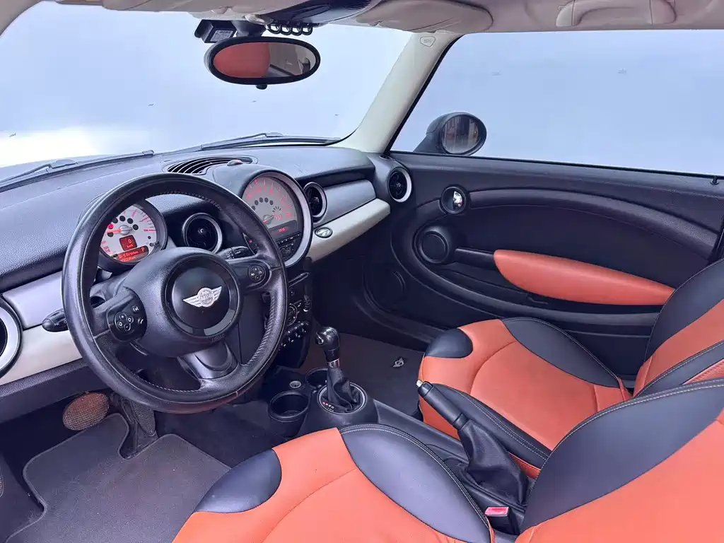 MINI Mini 2012