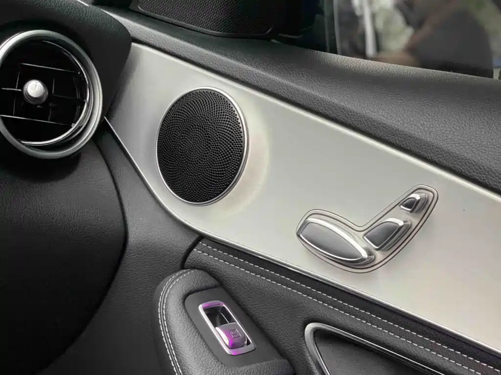 Mercedes-Benz C-Class 2020 — фото 20