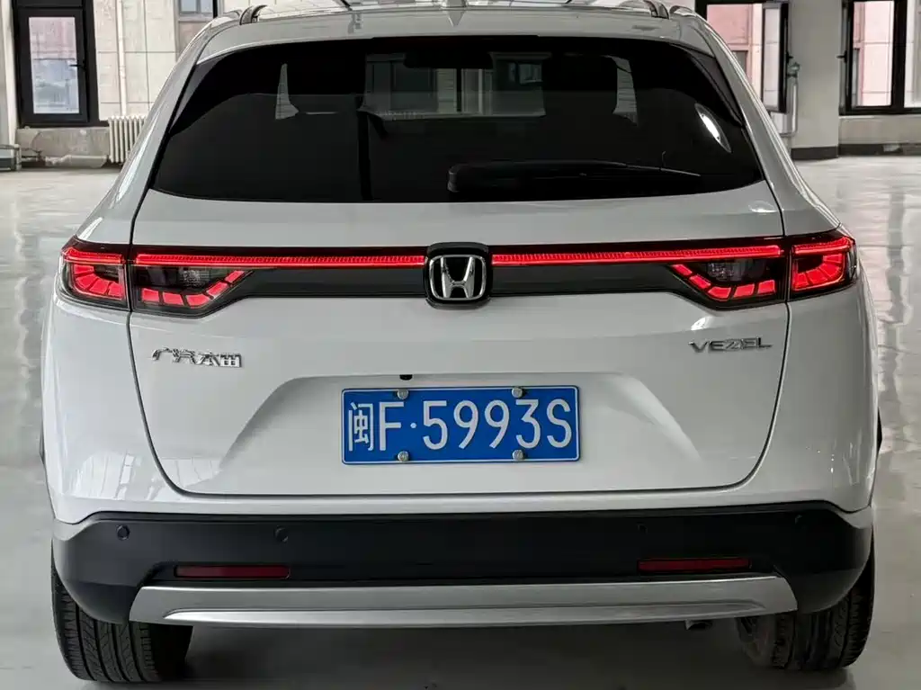 Honda Vezel 2023 — фото 8