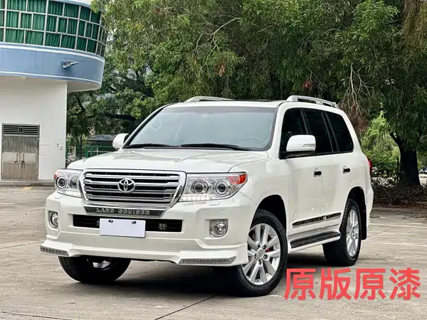 Toyota Land Cruiser 2015