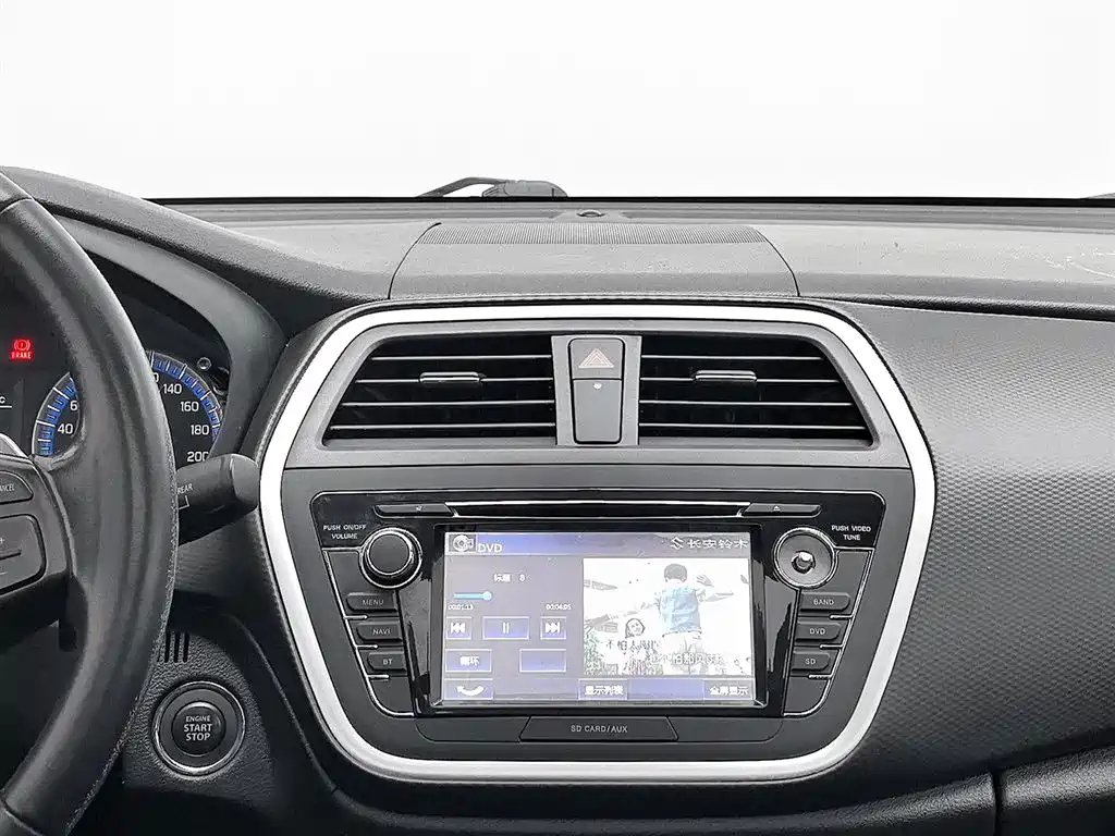 Suzuki S-Cross 2015 — фото 12