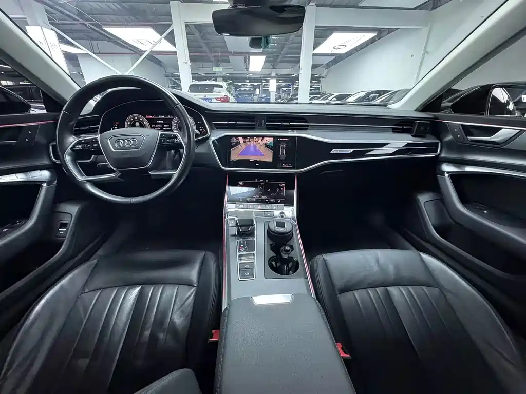 Audi A7 2021 — фото 7