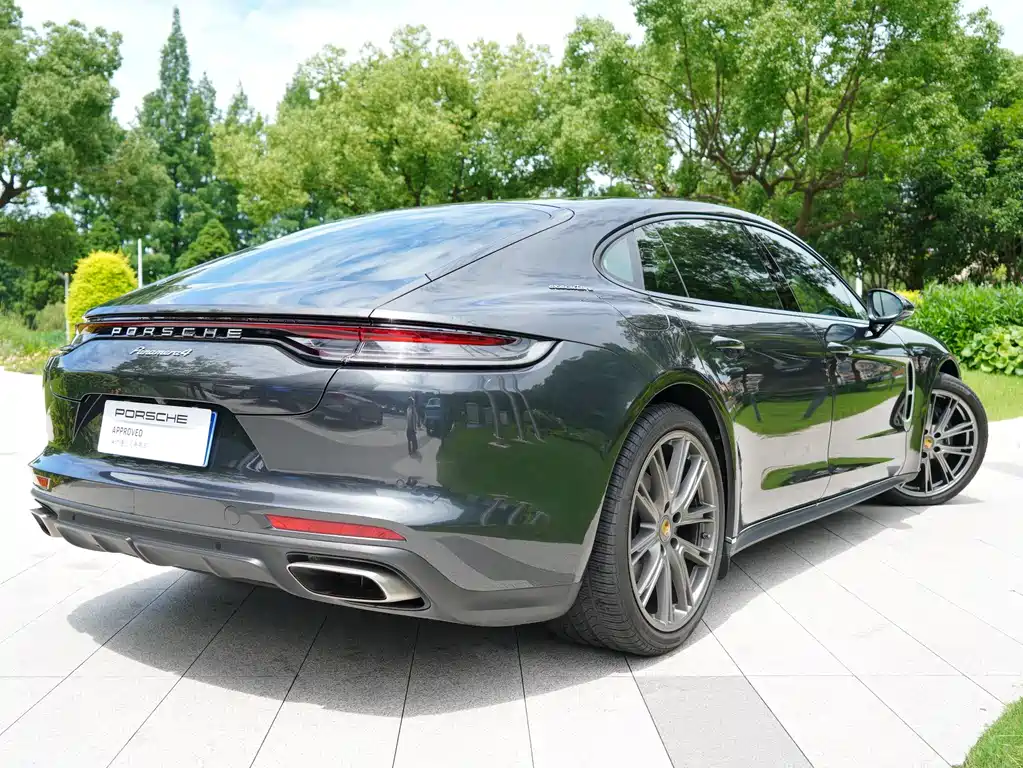 Porsche Panamera 2022 — фото 17