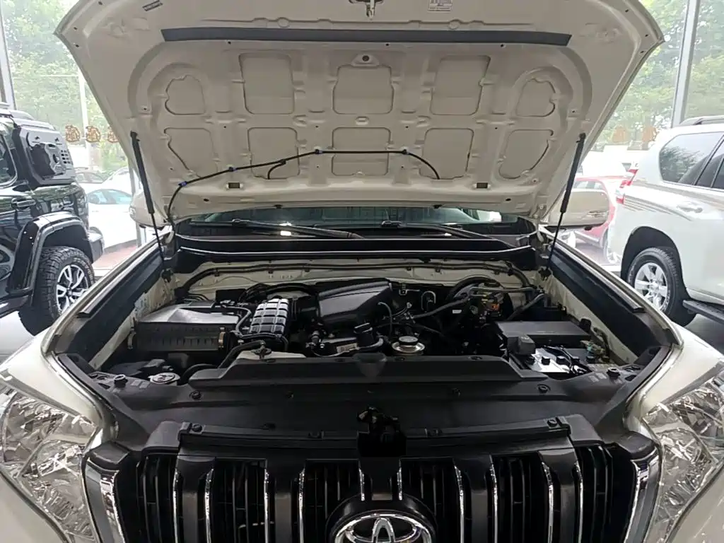 Toyota Prado 2017 — фото 20