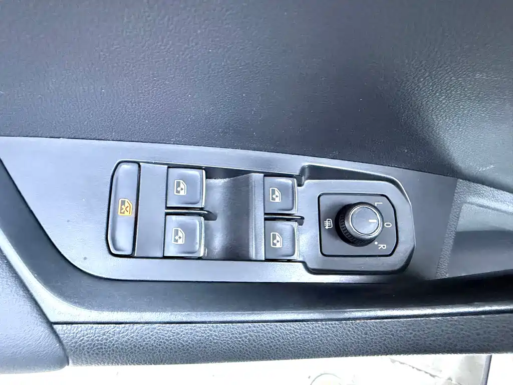 Skoda Karoq 2022 — фото 14
