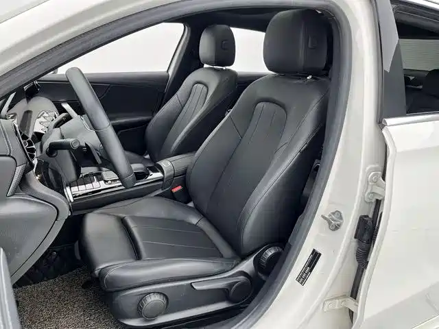 Mercedes-Benz A-Class 2020 — фото 18