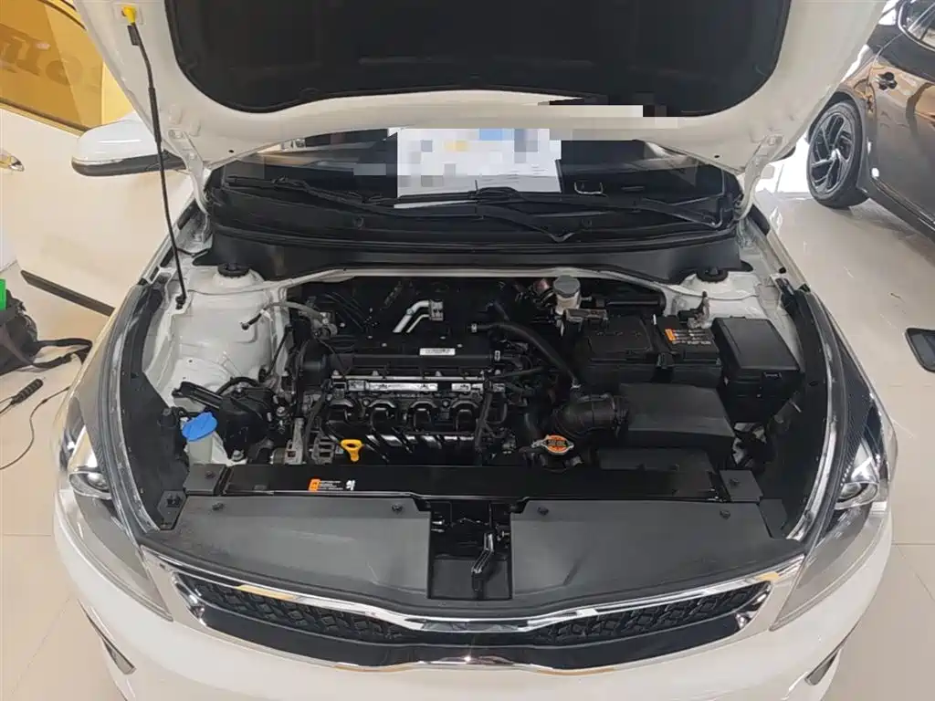 Kia KX Cross 2019 — фото 20