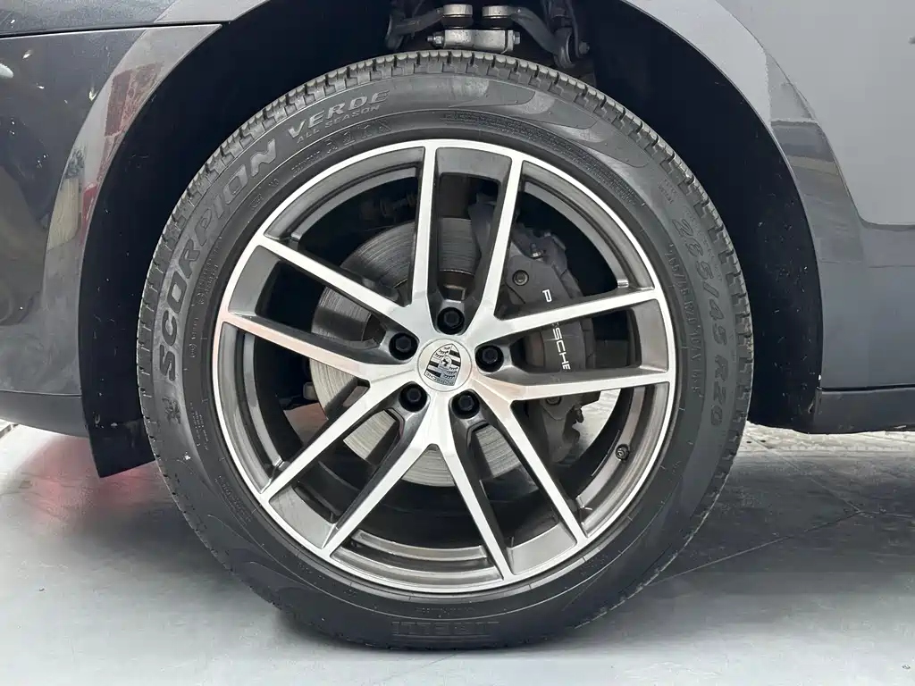 Porsche Macan 2022 — фото 18