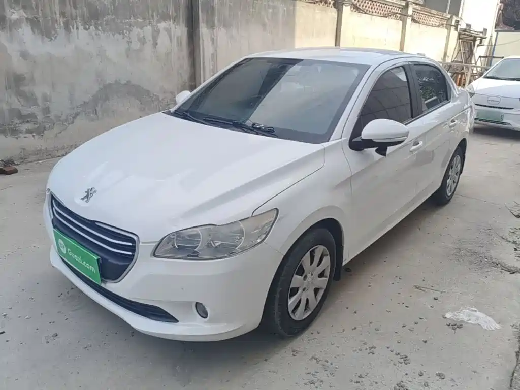 Peugeot 301 2015