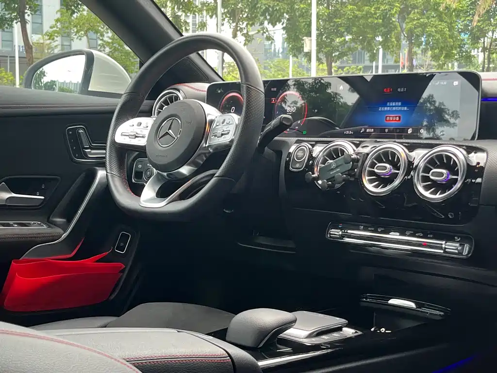 Mercedes-Benz CLA 2020 — фото 12