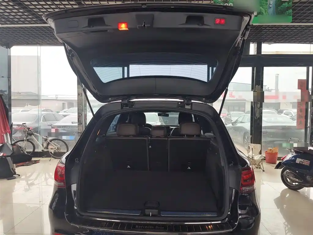Mercedes-Benz GLC 2021 — фото 15