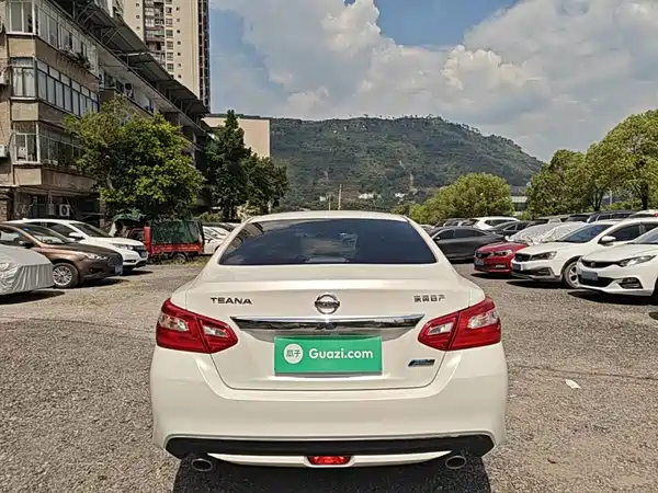 Nissan Teana 2018