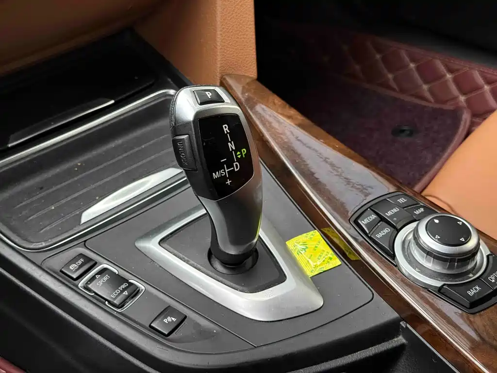 BMW 3 Series 2013 — фото 13