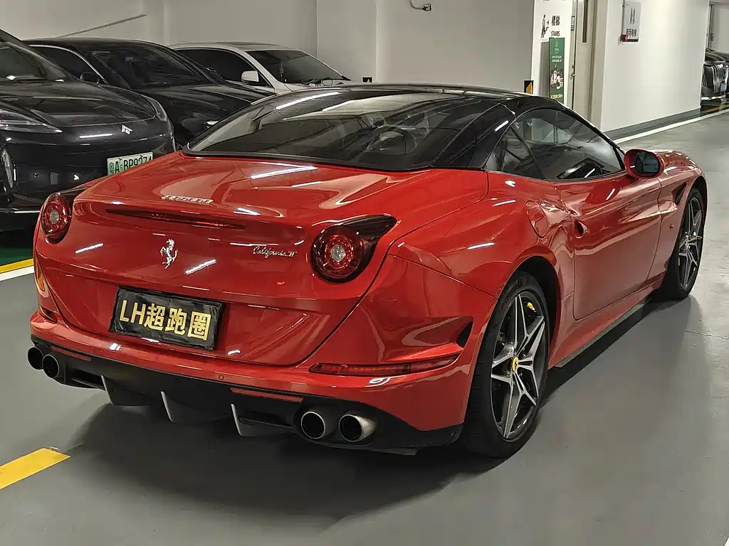Ferrari California T 2015 — фото 10