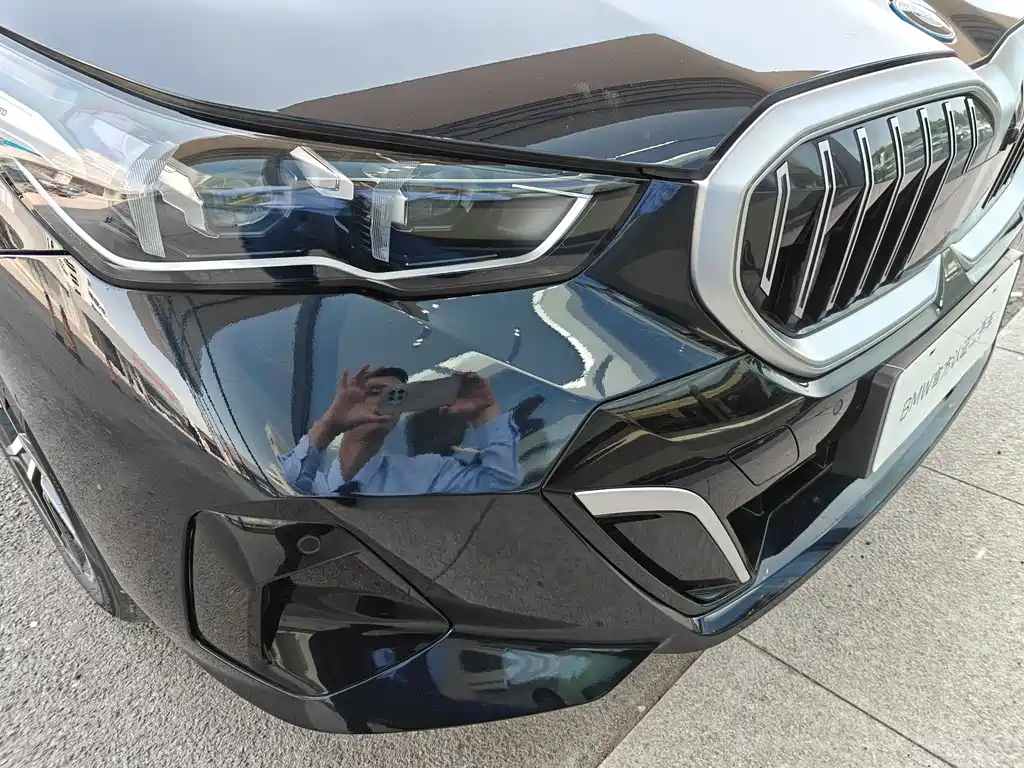 BMW i5 2025 — фото 16