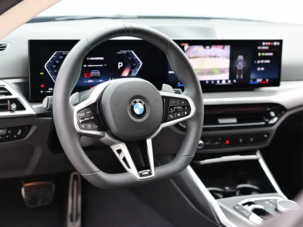 BMW 2 Series 2025 — фото 9