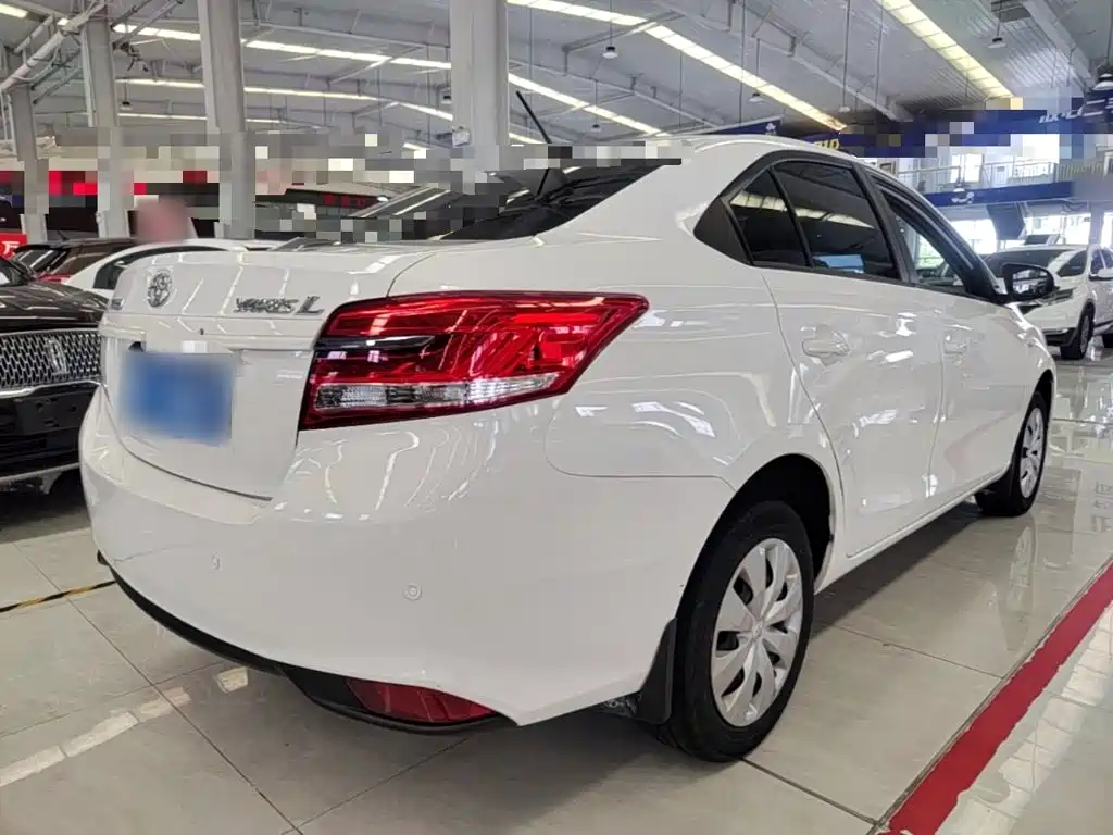 Toyota Yaris L 2018