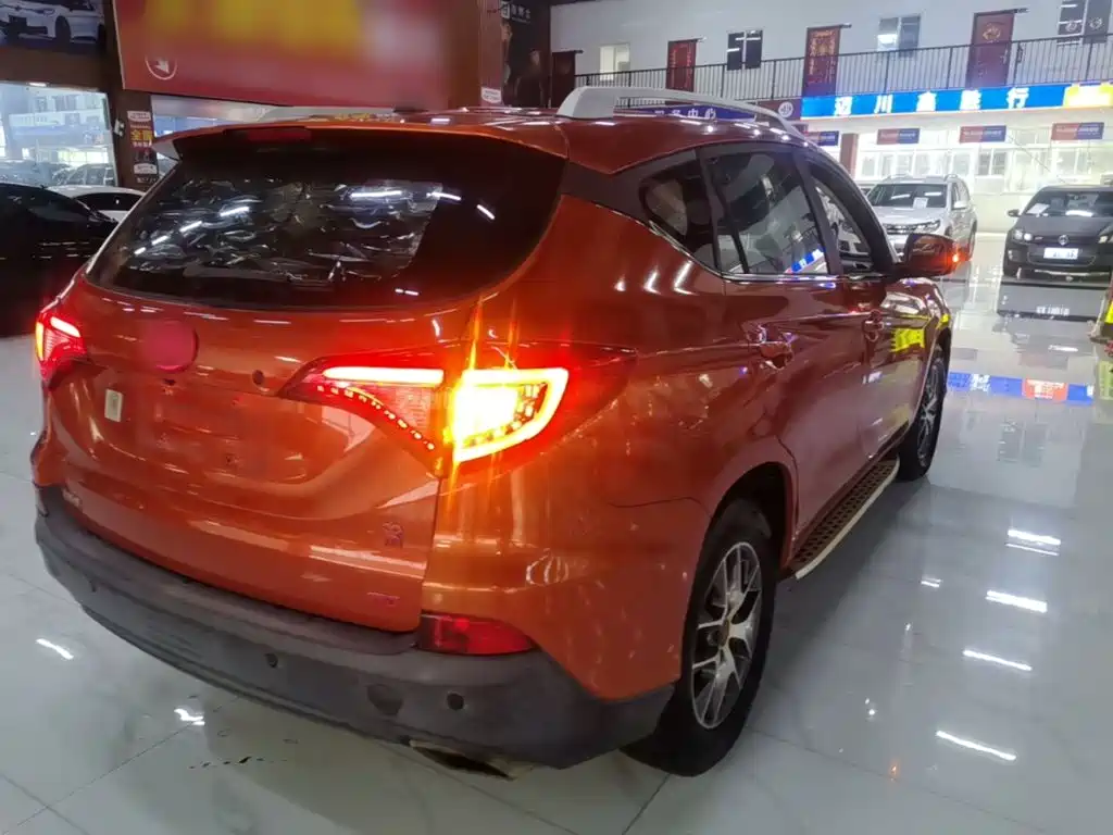 BYD Song 2017