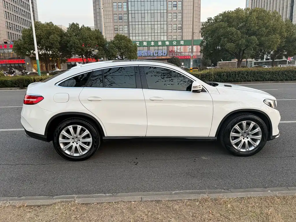 Mercedes-Benz GLE Coupe 2015 — фото 21