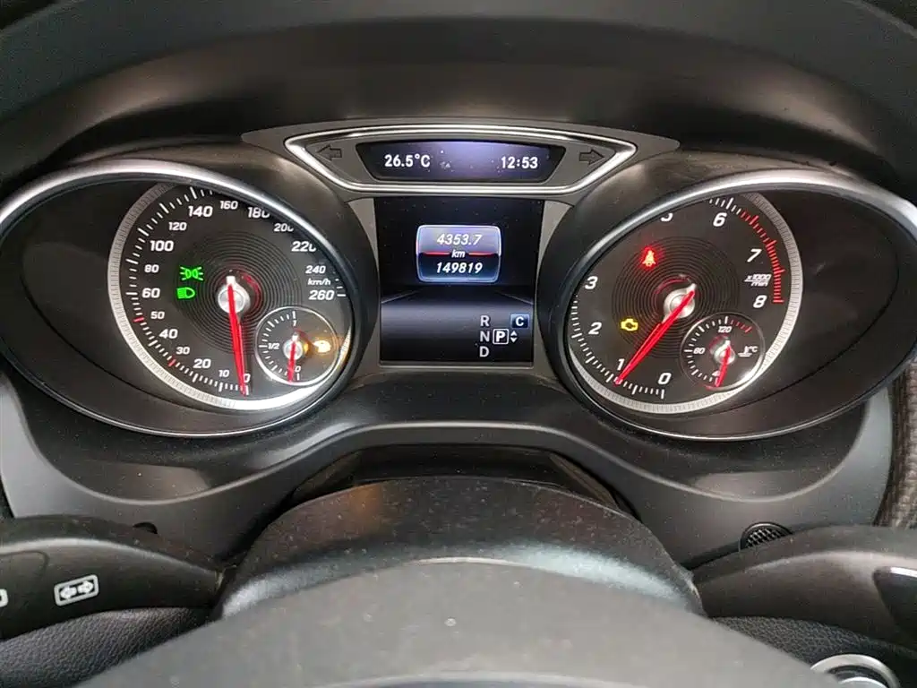 Mercedes-Benz GLA 2019 — фото 12