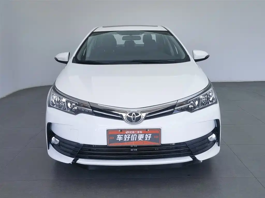 Toyota Corolla 2019 — фото 3