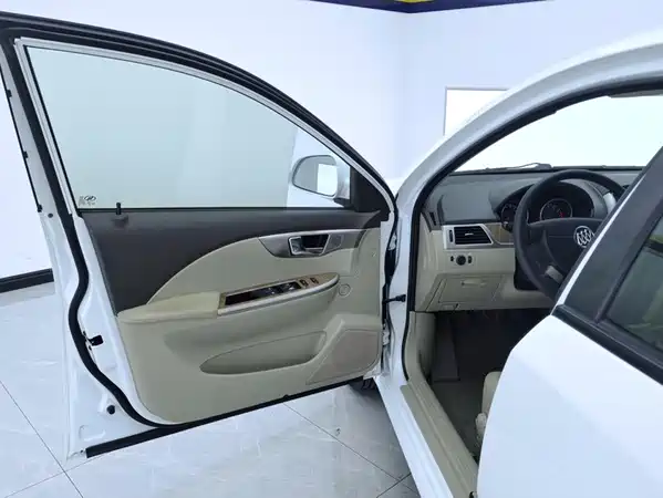 Buick Excelle 2016