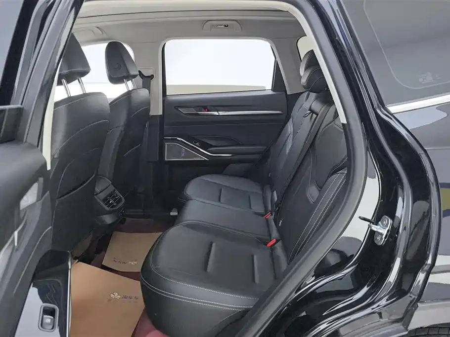 Haval H6 2023 — фото 11