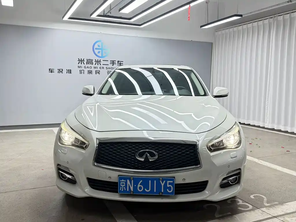 Infiniti Q50L 2017 — фото 2