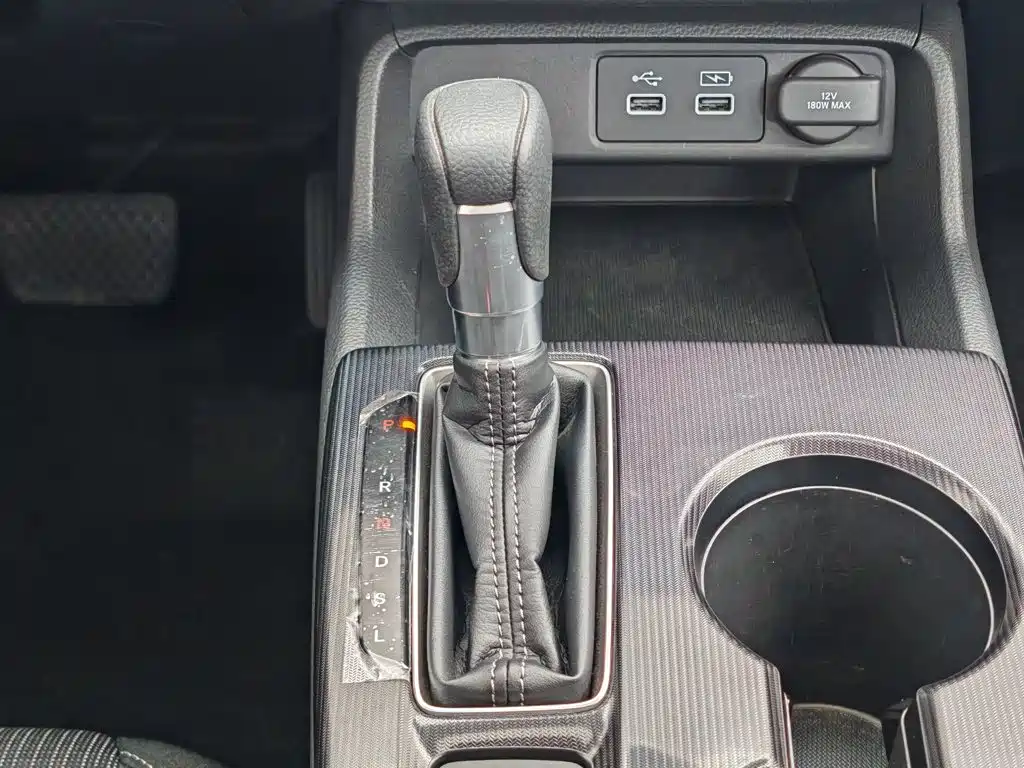 Honda Civic 2023 — фото 13