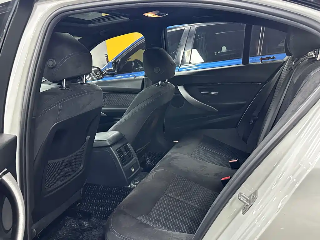 BMW 3 Series 2017