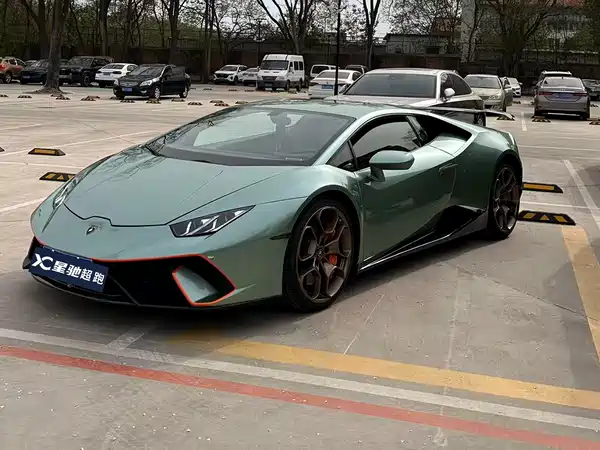 Lamborghini Huracan 2016
