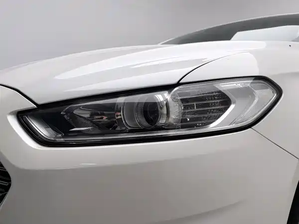 Ford Mondeo 2016