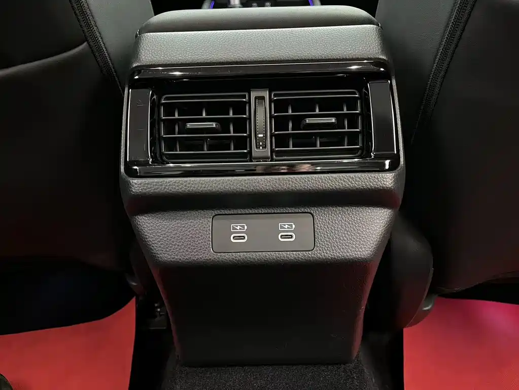 Honda Accord 2023 — фото 12