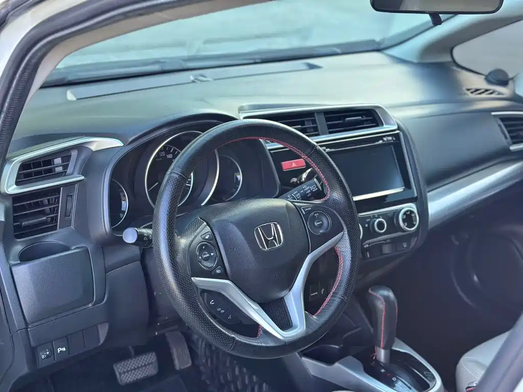 Honda Fit 2014 — фото 8