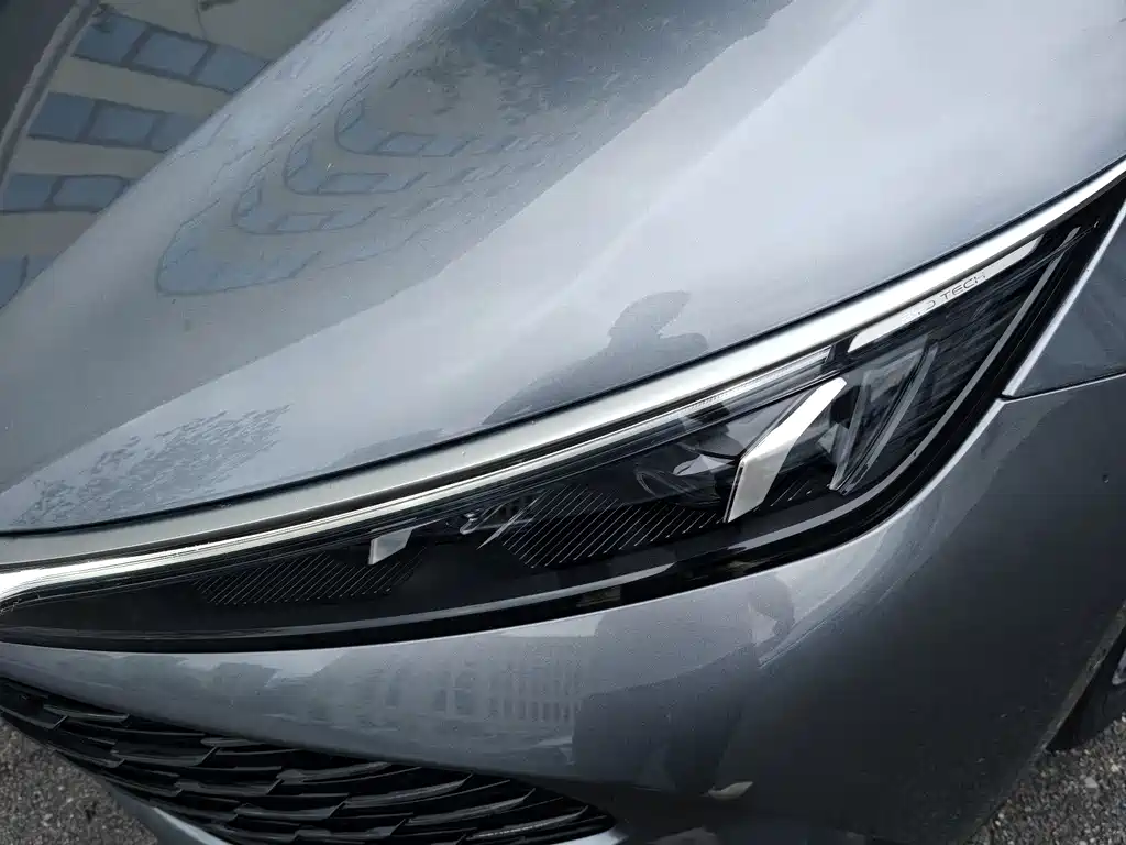 BYD Qin L 2025 — фото 17