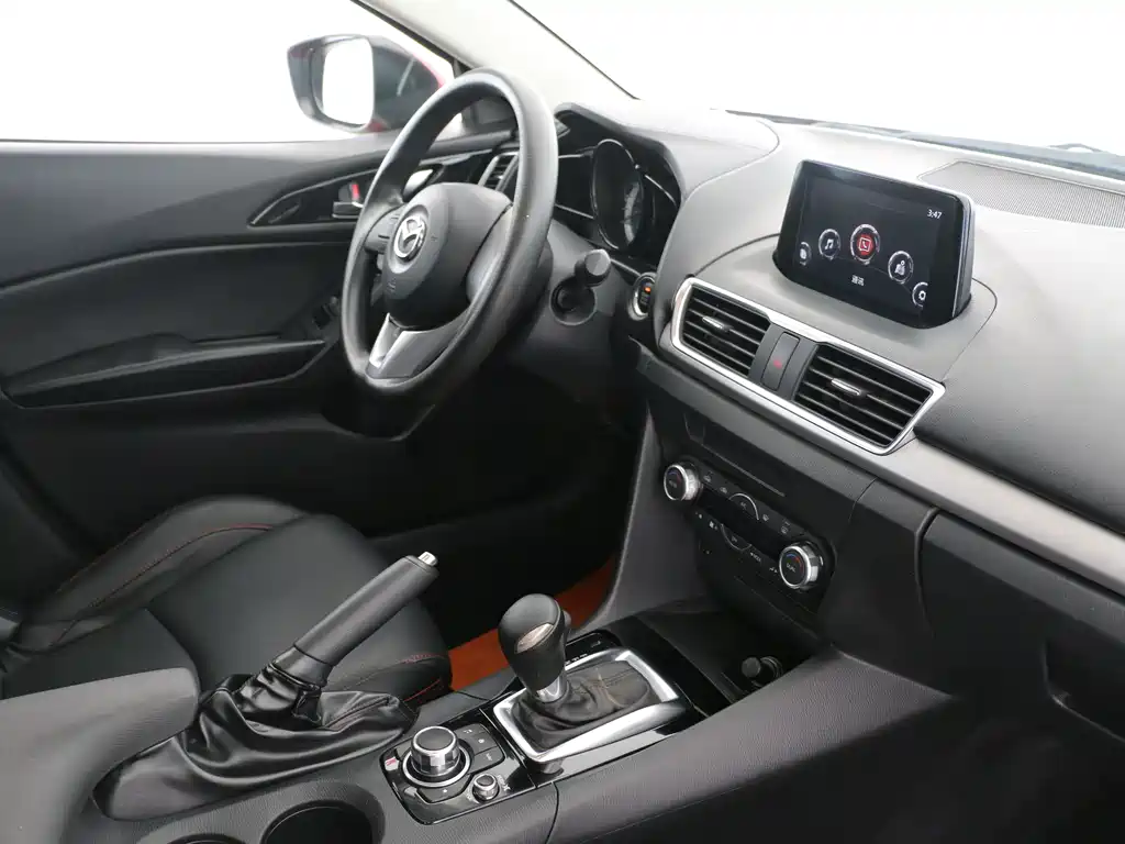 Mazda 3 Axela 2016 — фото 7