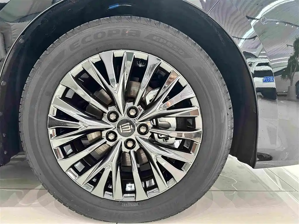 Toyota Vellfire 2026 — фото 5
