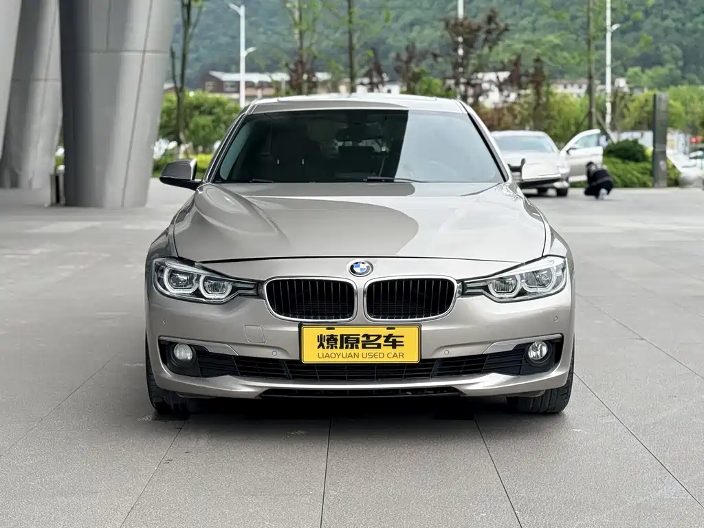BMW 3 Series 2018 — фото 2