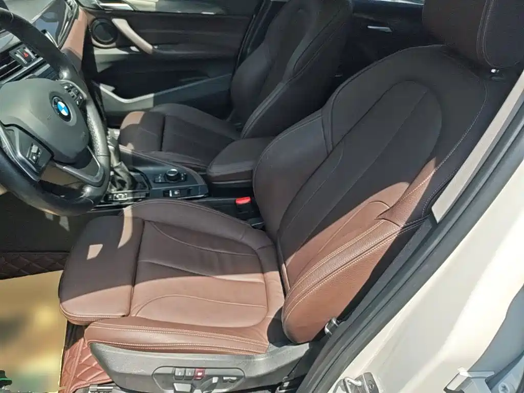 BMW X1 2019 — фото 15