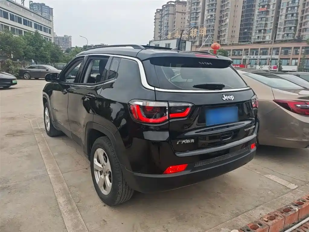 Jeep Compass 2020 — фото 5