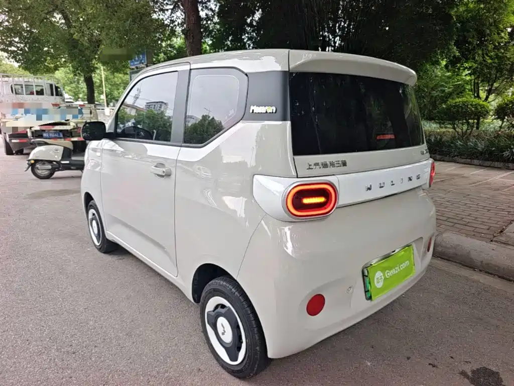 Wuling Hongguang MINIEV 2025