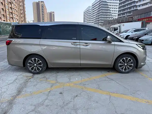 Buick GL8 2022