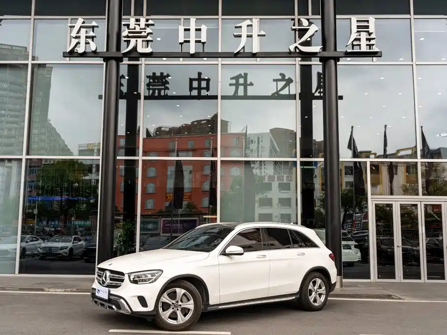 Mercedes-Benz GLC 2020 — фото 1