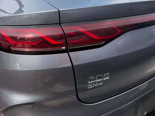 BYD Qin L 2024